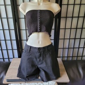 2/$8 • EUC Levi's Cut-off Shorts